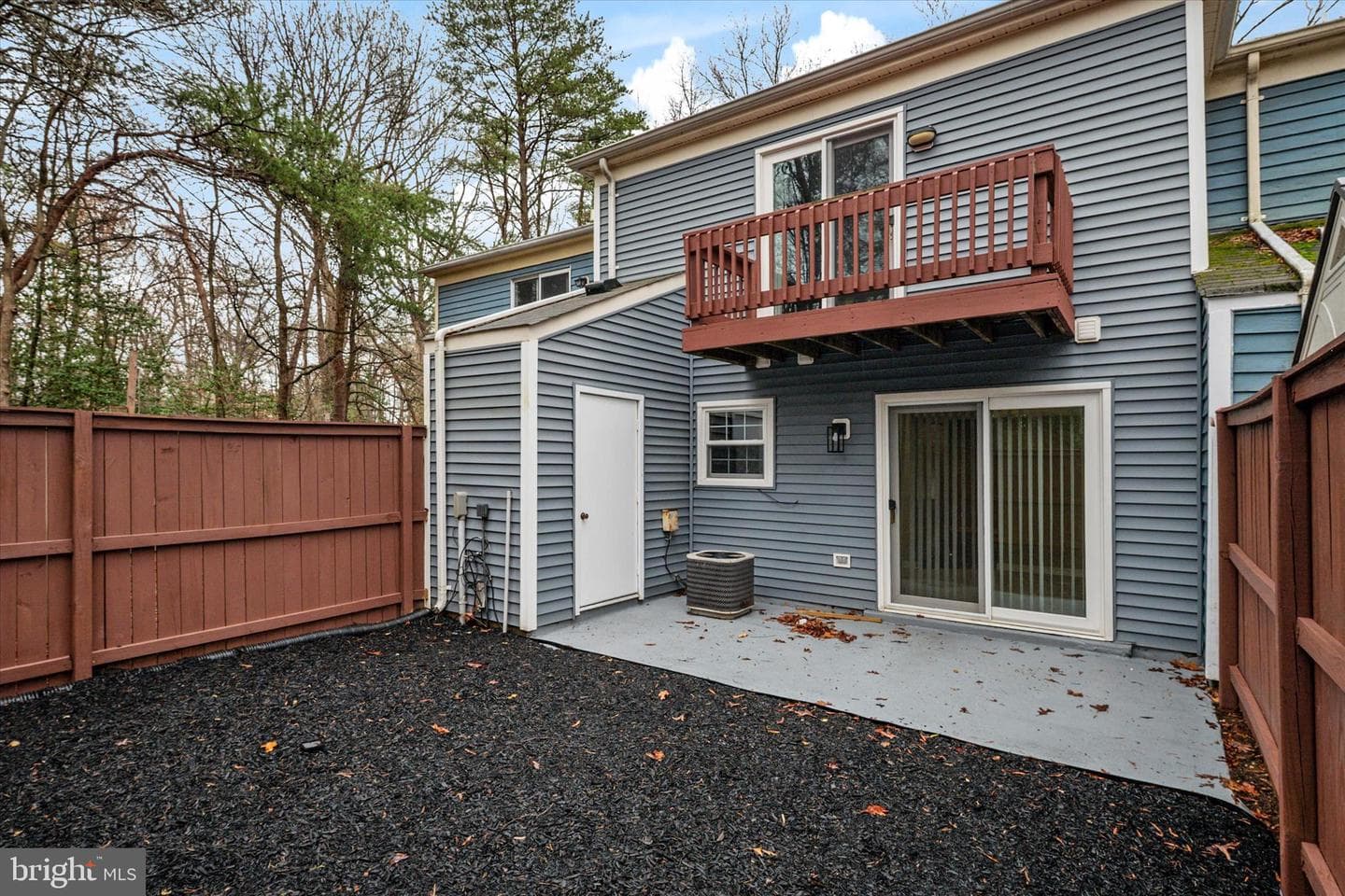 800 Larkspur Court #7b photo 25