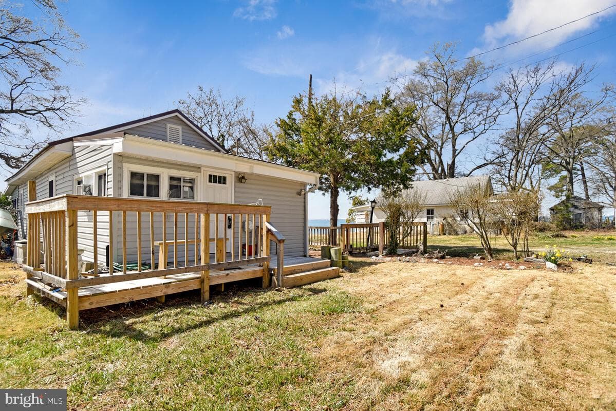 15401 Potomac River Drive photo 2