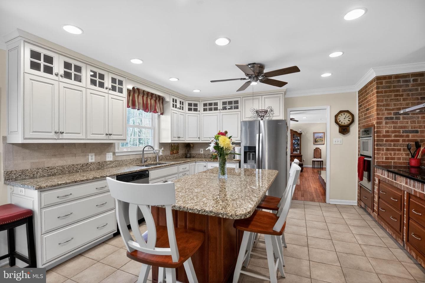 3920 Ravine Drive photo 10