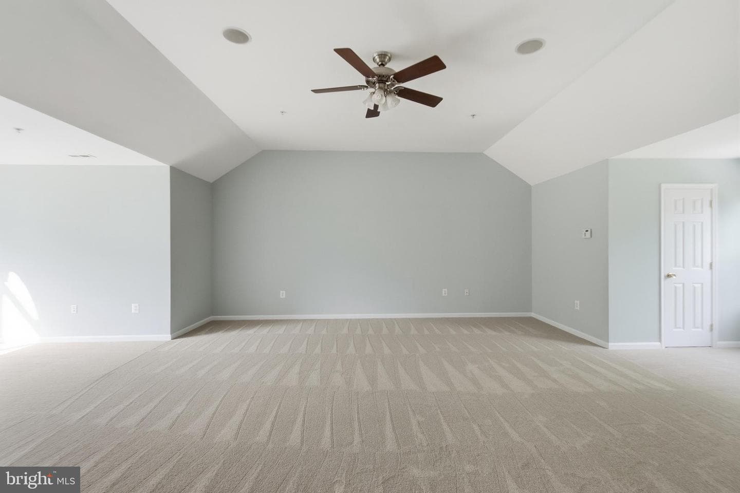6284 Baywood Court photo 30