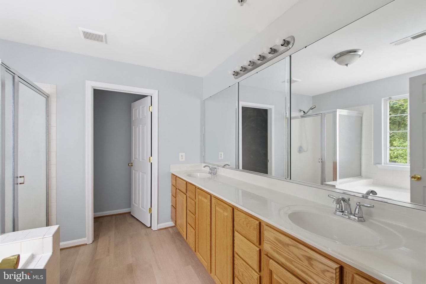 6284 Baywood Court photo 36