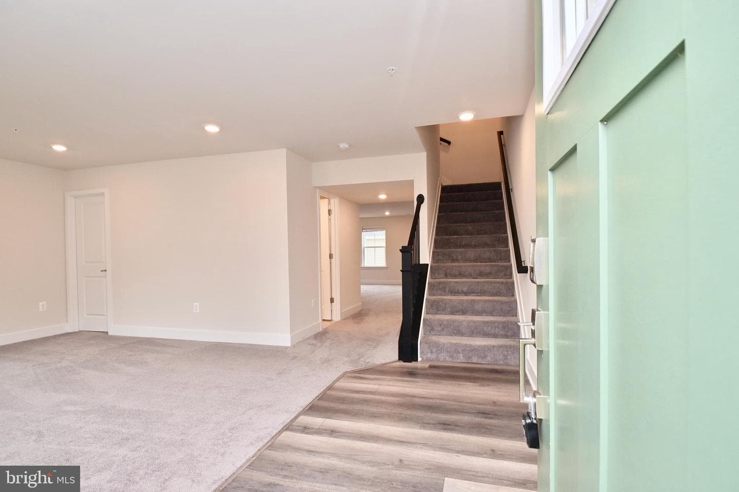 4107 Charles Dickens Dr photo 3