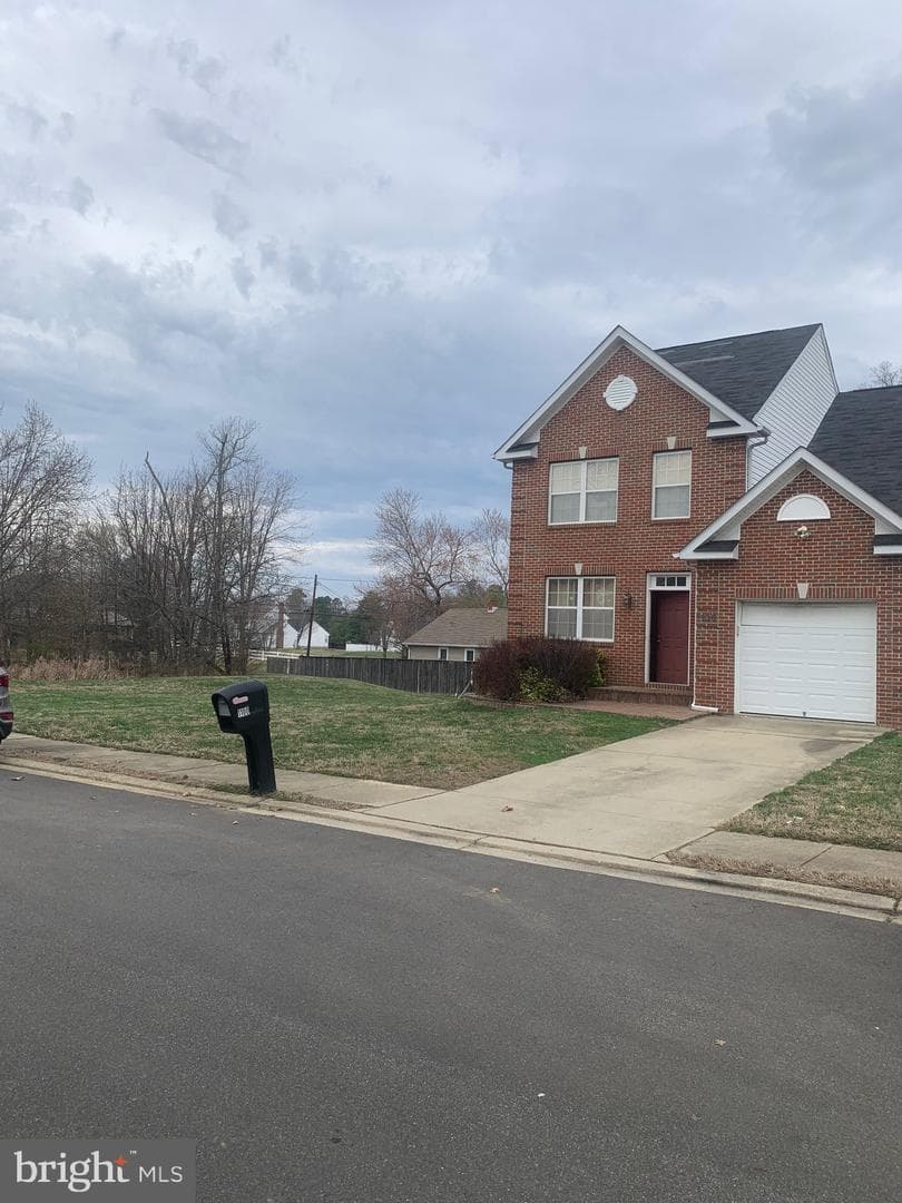 1100 Station Drive, La Plata