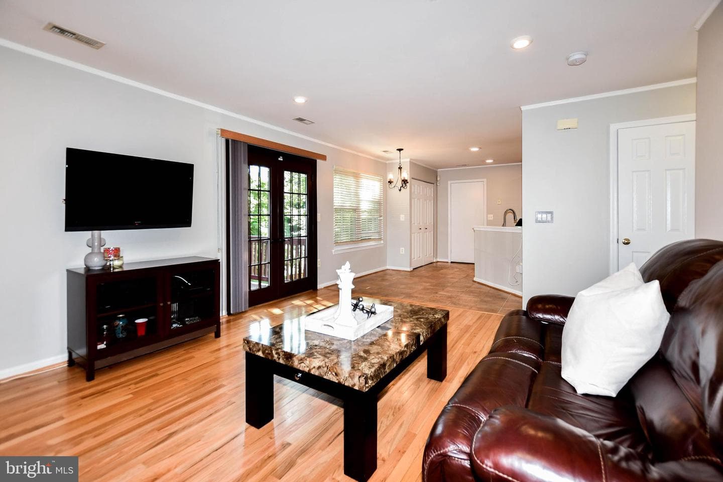 2424 Vidalia Court photo 14