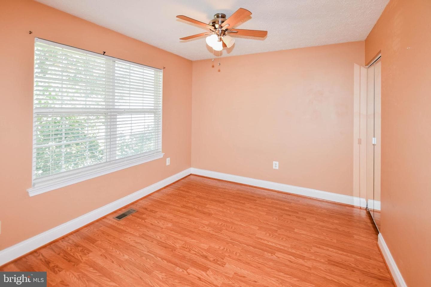 2424 Vidalia Court photo 23