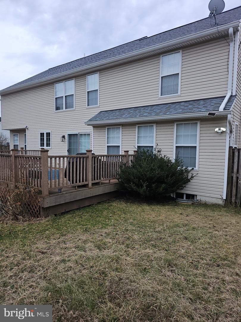 220 Williamsburg Circle photo 14
