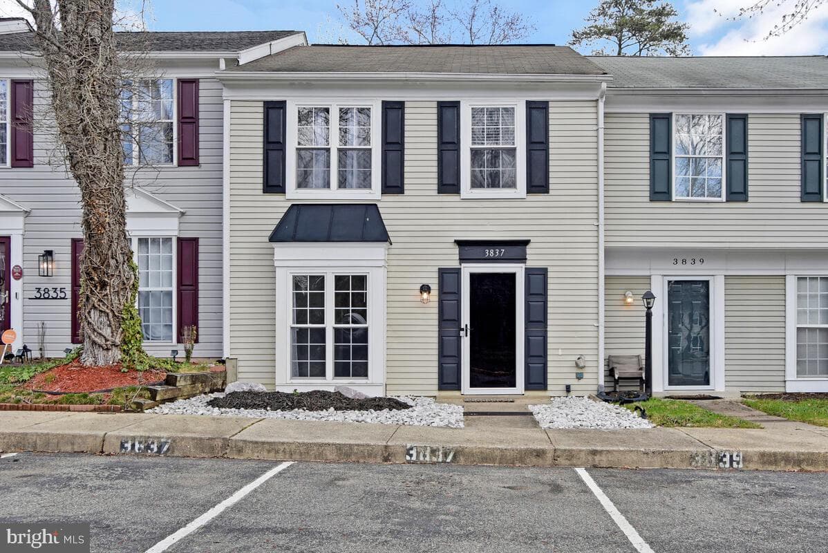 3837 Kearnys Inn Place