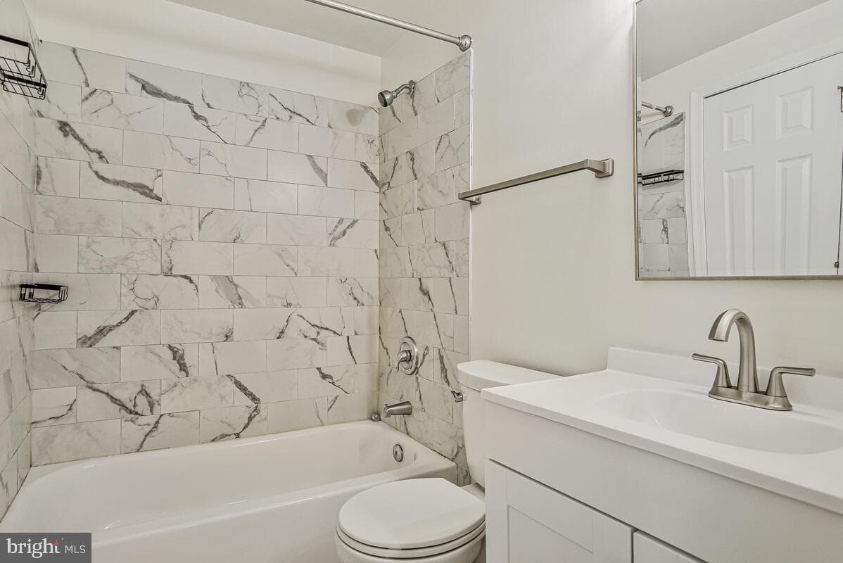 3837 Kearnys Inn Place photo 21