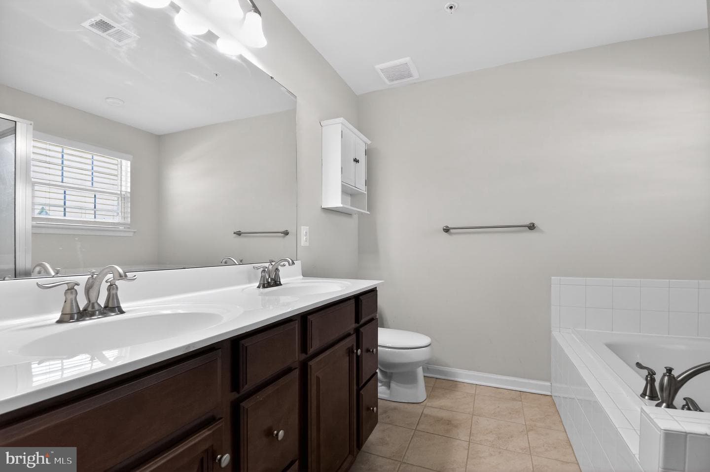 5738 River Shark Lane photo 20