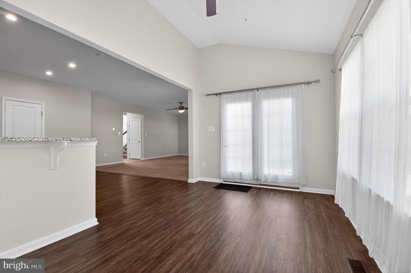 5738 River Shark Lane photo 7