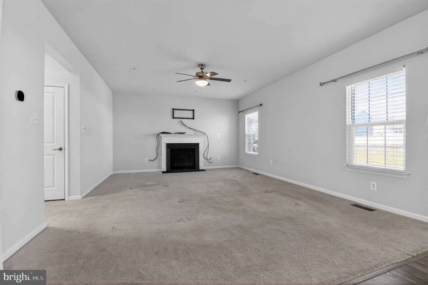 5738 River Shark Lane photo 9