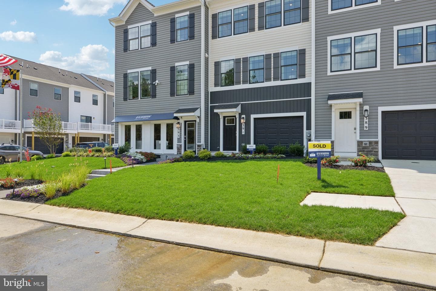 442 Whirl Lane photo 1