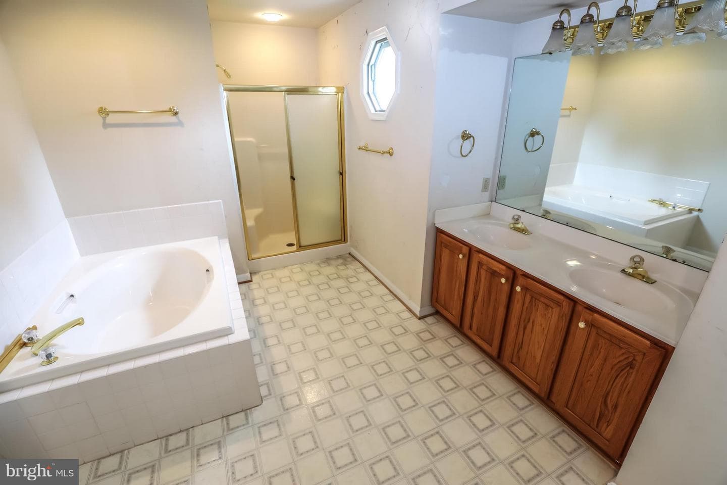 201 Shining Willow Way photo 17