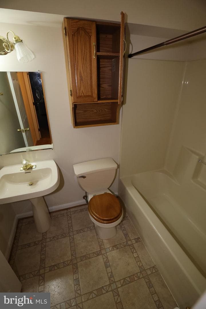 201 Shining Willow Way photo 20