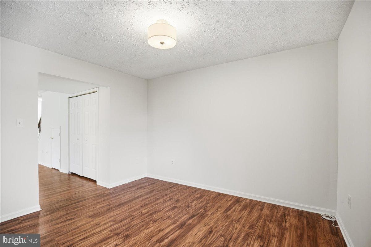 6029 Red Wolf Place photo 10