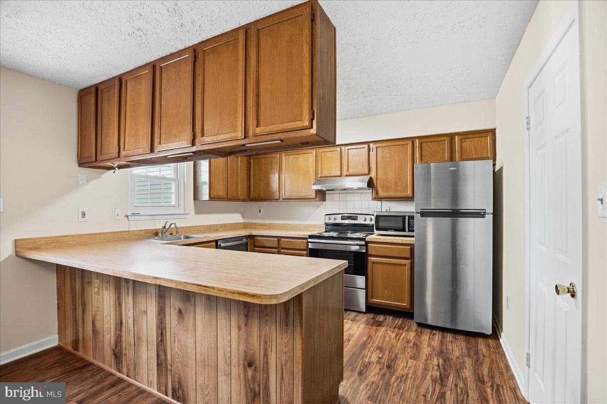 6029 Red Wolf Place photo 12