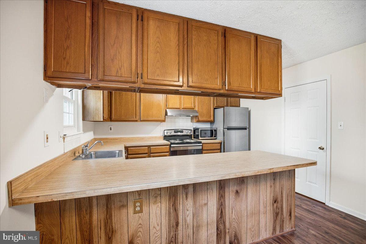 6029 Red Wolf Place photo 13