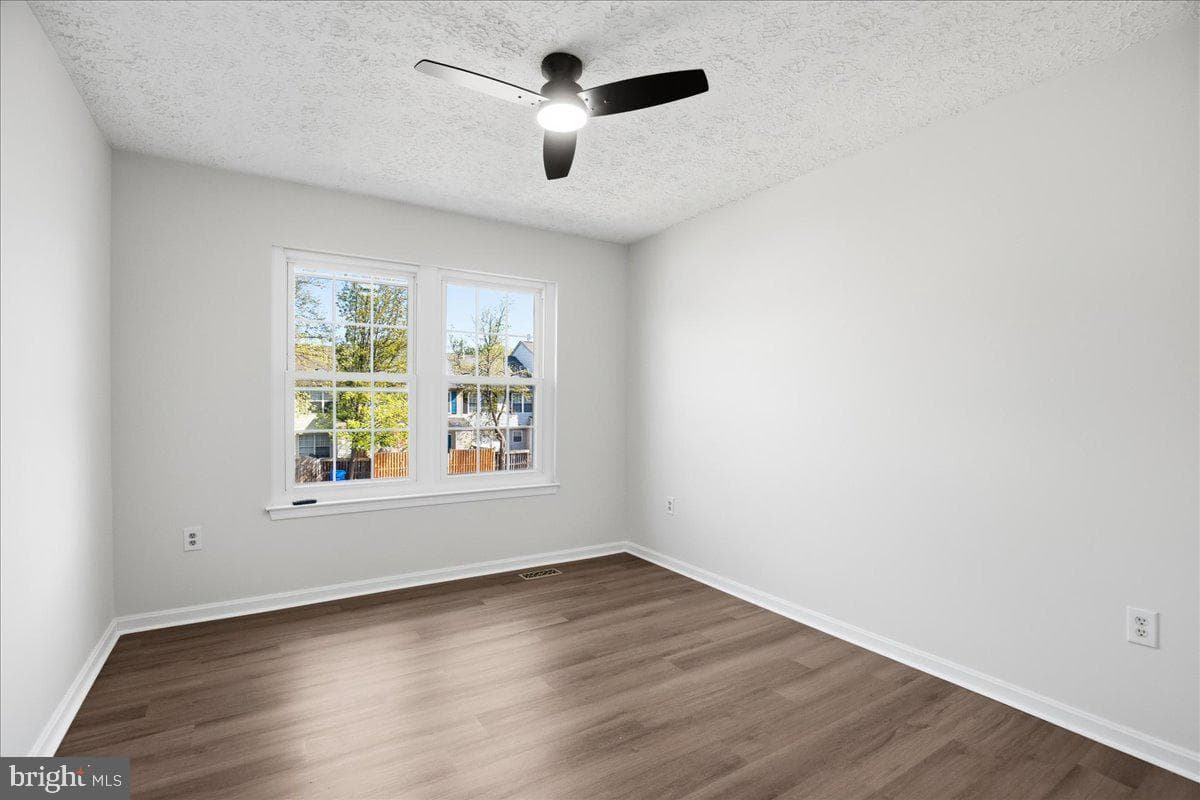 6029 Red Wolf Place photo 23