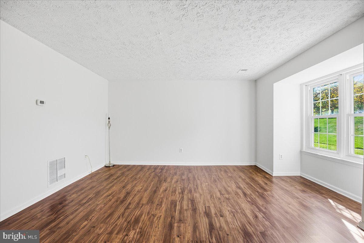 6029 Red Wolf Place photo 7