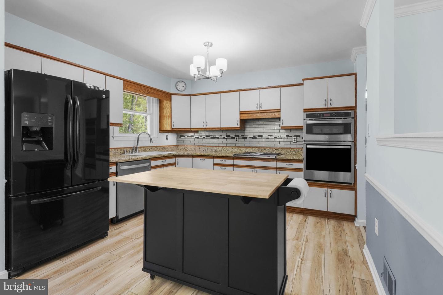 13110 Hickory Avenue photo 13