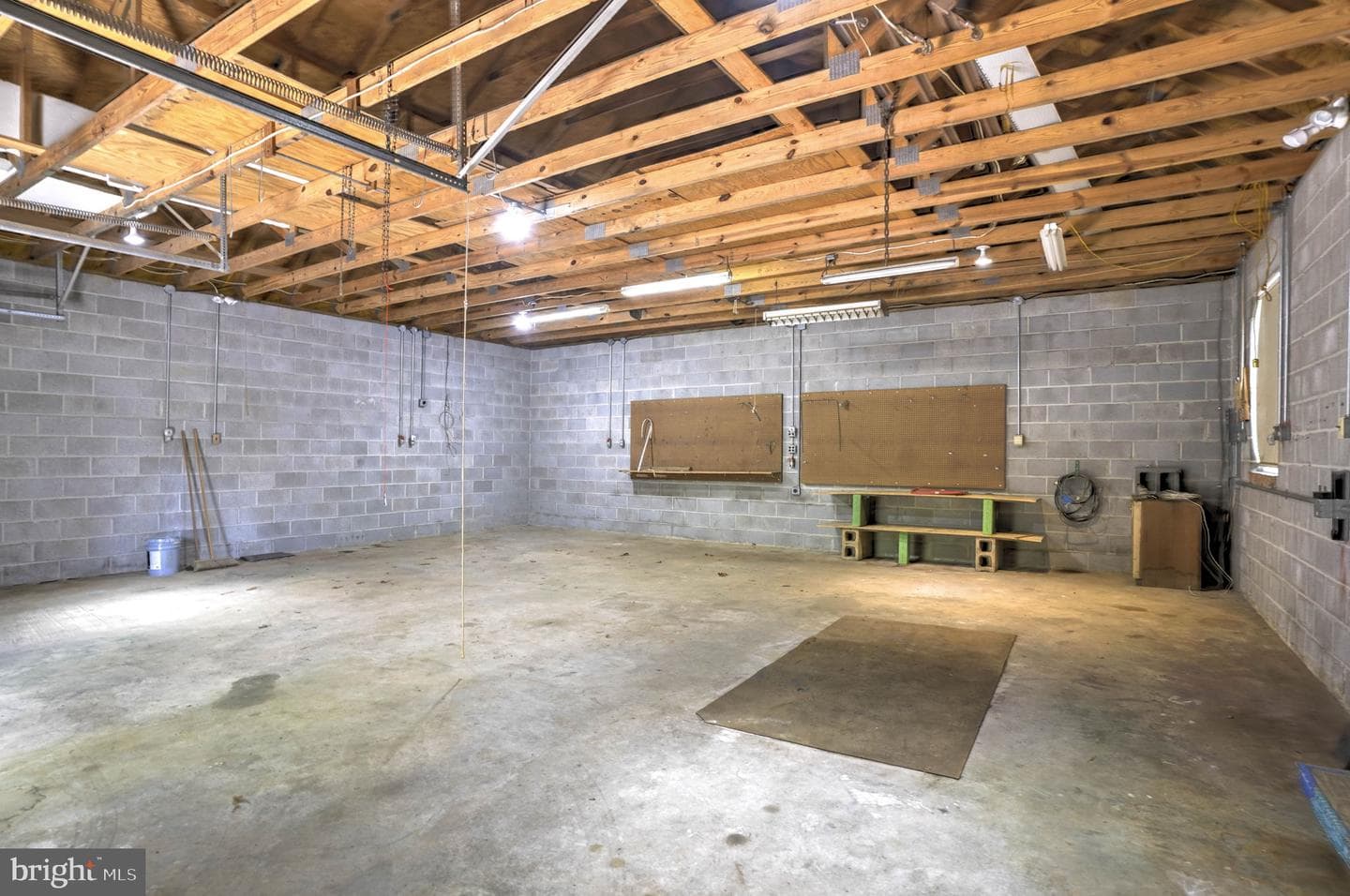 13110 Hickory Avenue photo 32