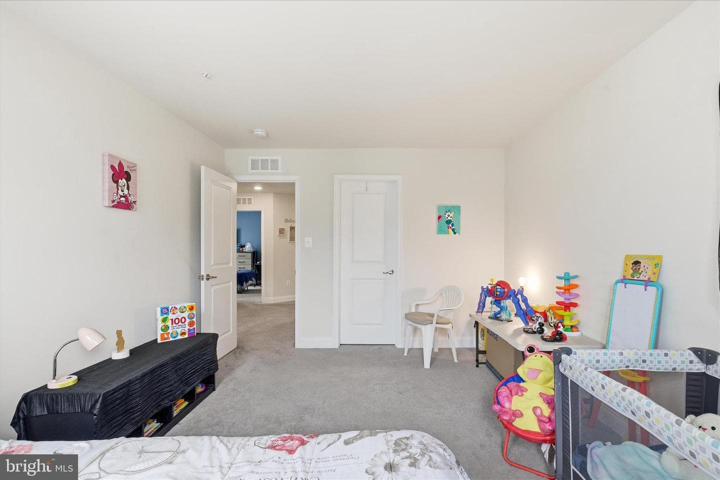 4529 Shakespeare Circle photo 33