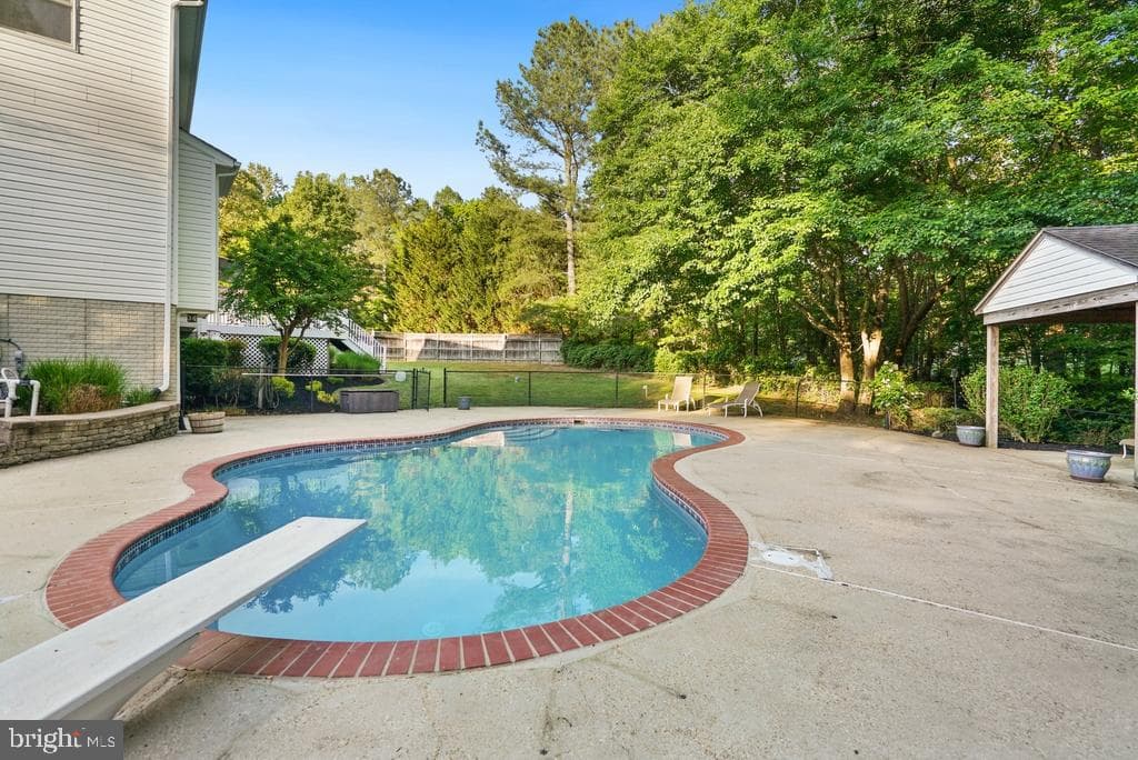 7860 Lakes End Court photo 58