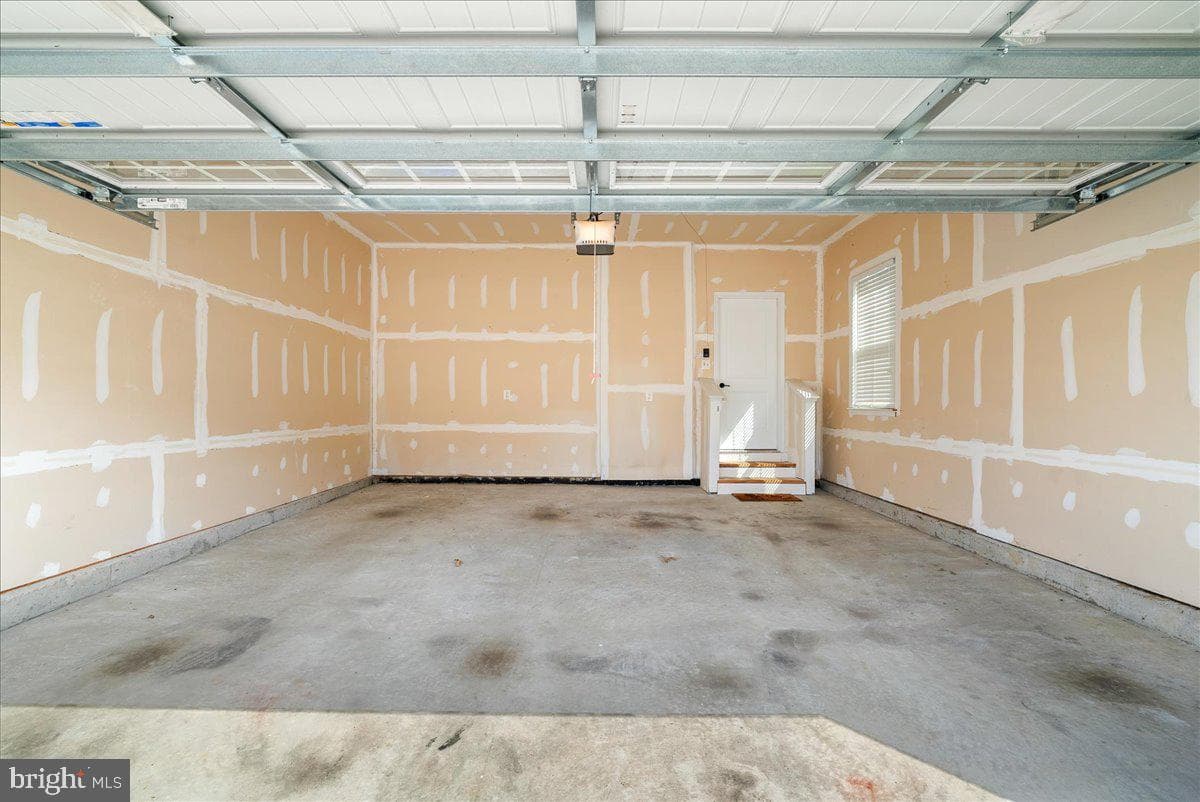 9866 Obin Lane photo 13