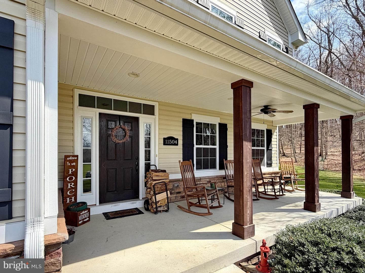 11504 Thicketty Holly Place photo 2