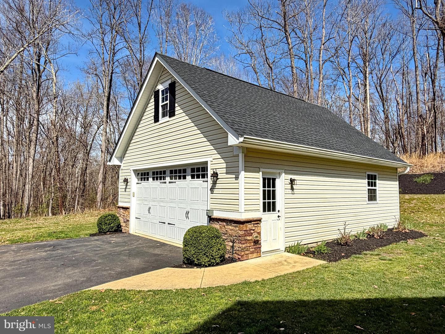 11504 Thicketty Holly Place photo 3