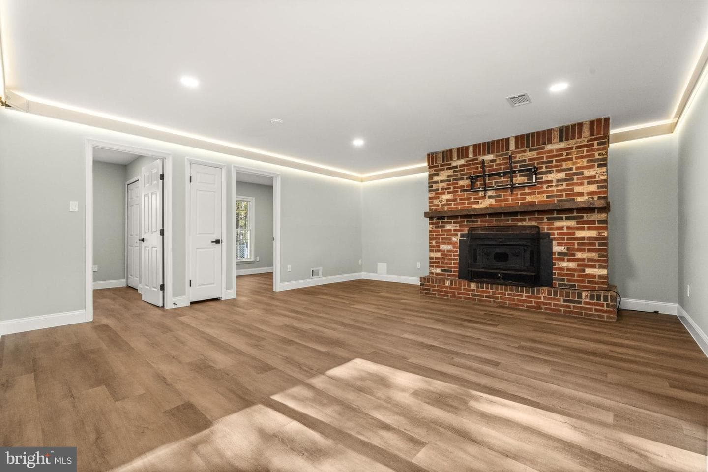 5 Redcar Court photo 16