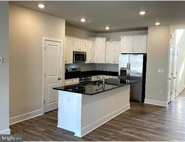 10588 Great Basin Place, White Plains