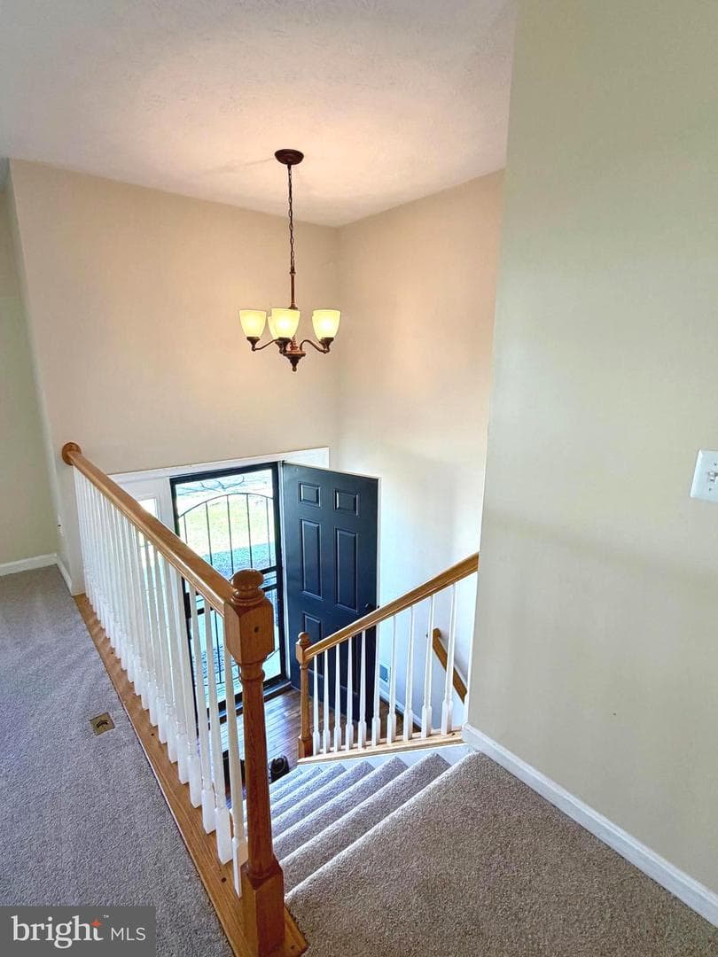 7037 Heather Drive photo 4
