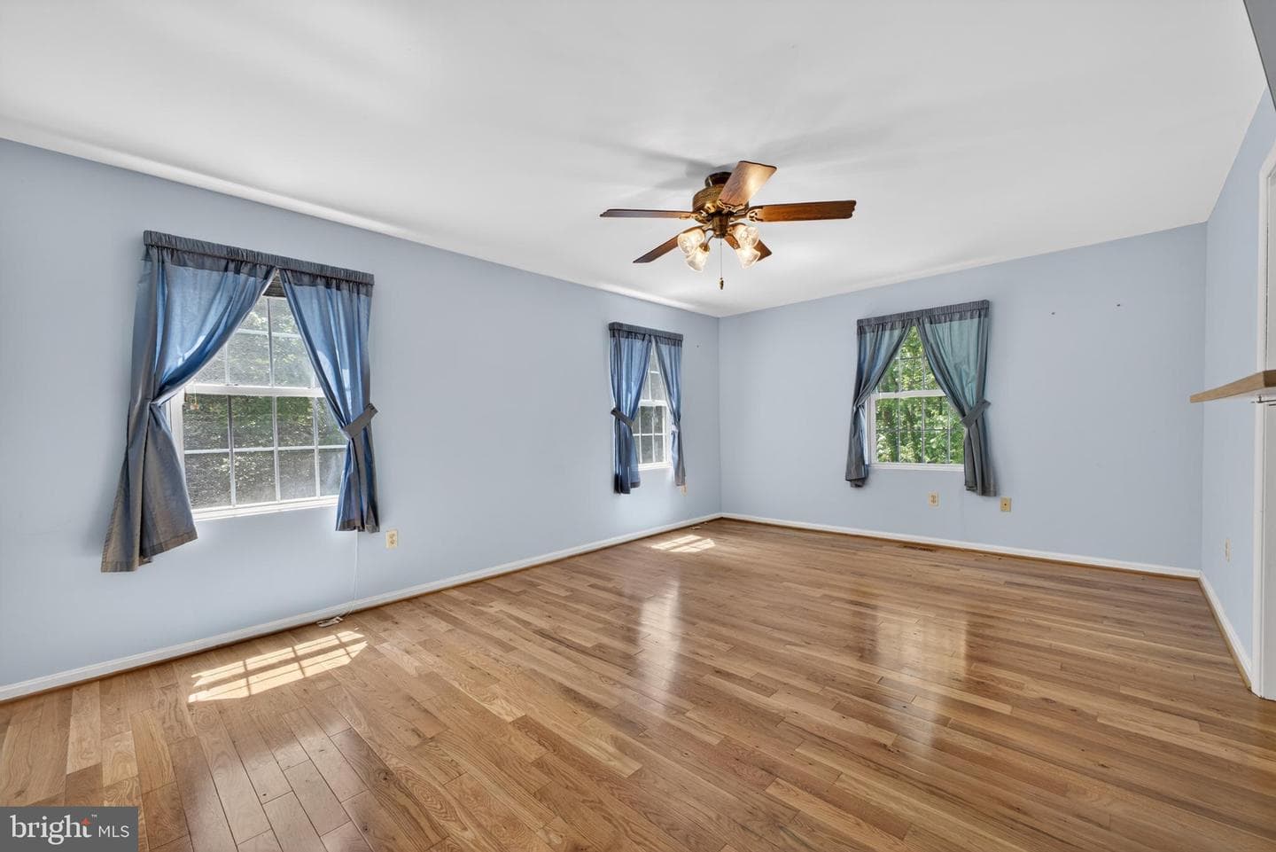 7450 Belle Ridge Court photo 25