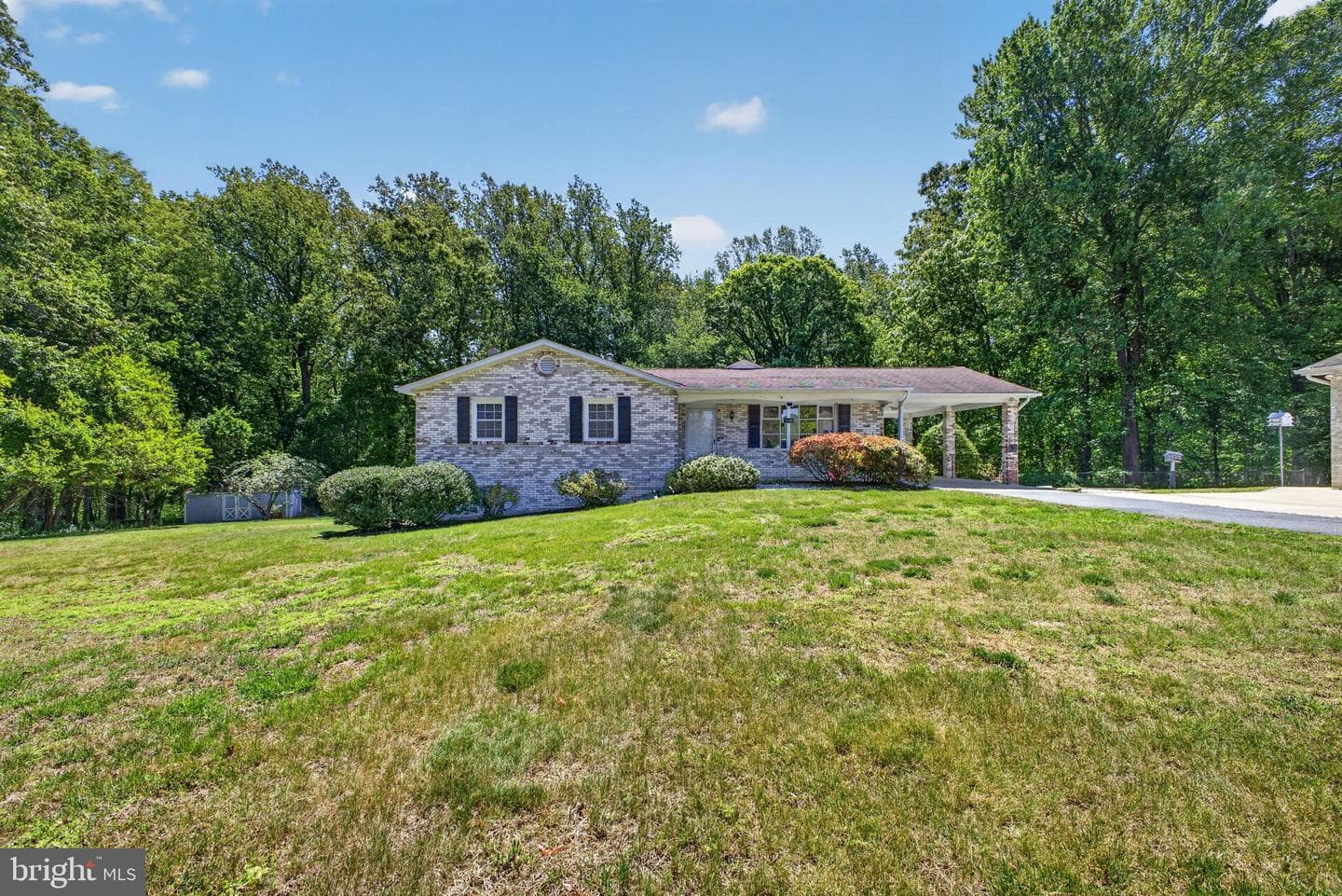 7450 Belle Ridge Court photo 4