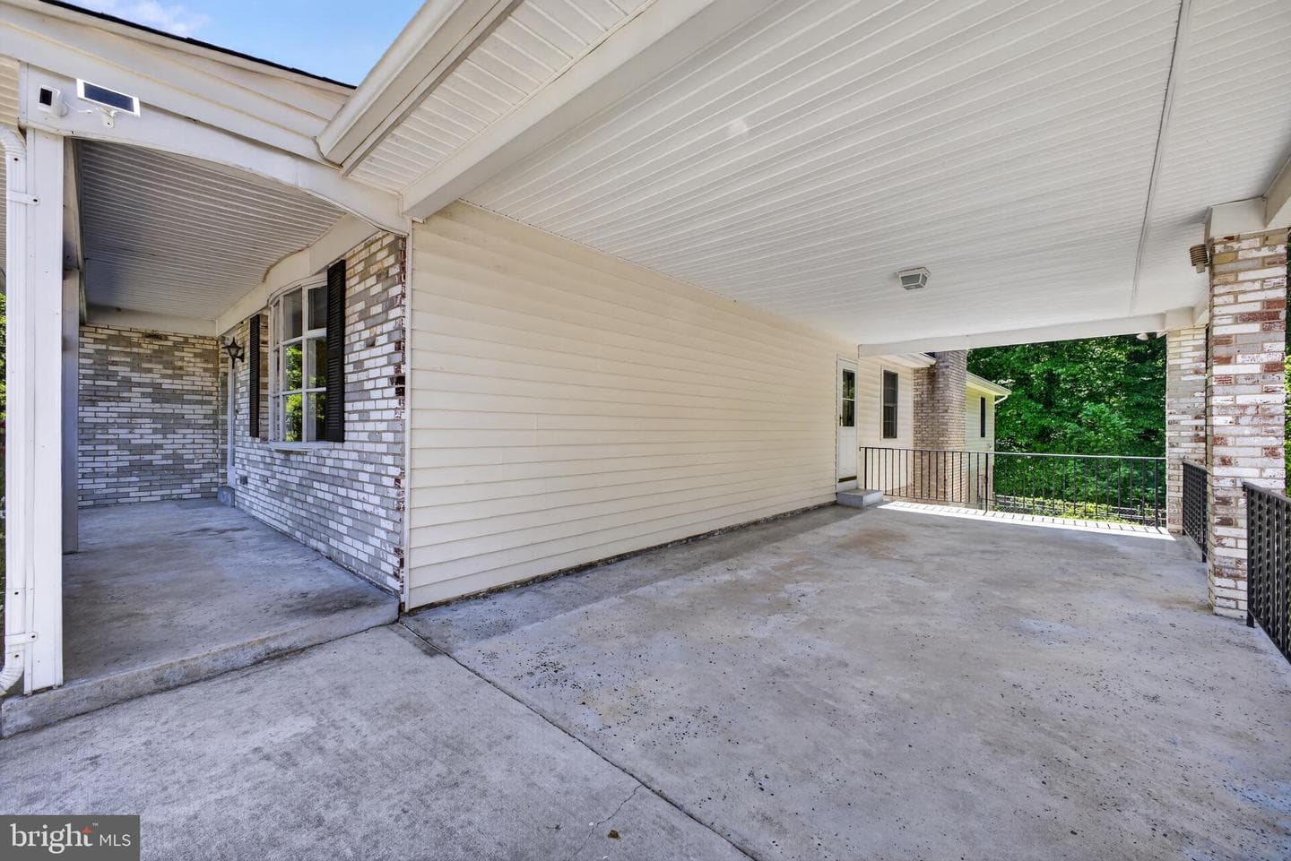 7450 Belle Ridge Court photo 6