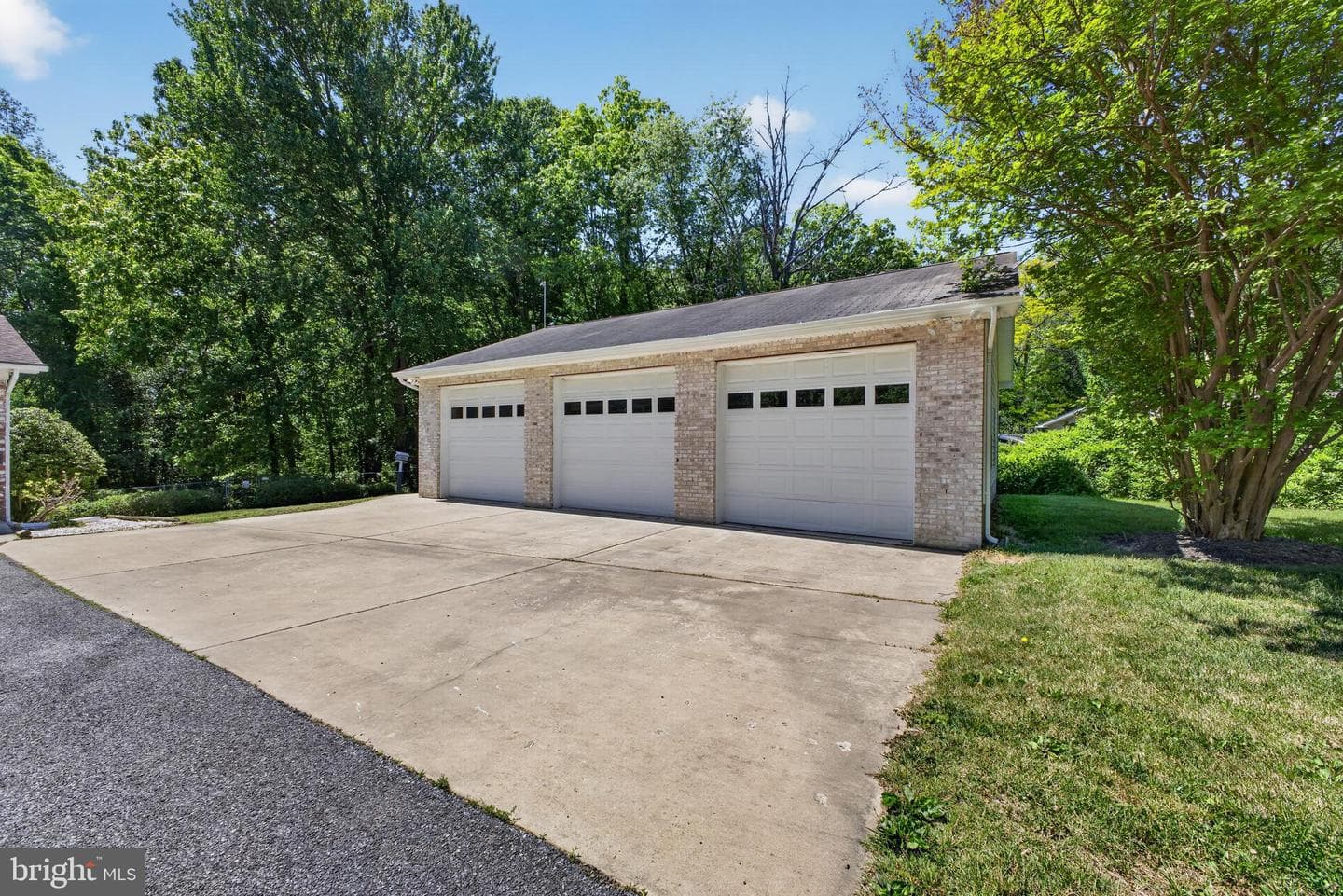 7450 Belle Ridge Court photo 7