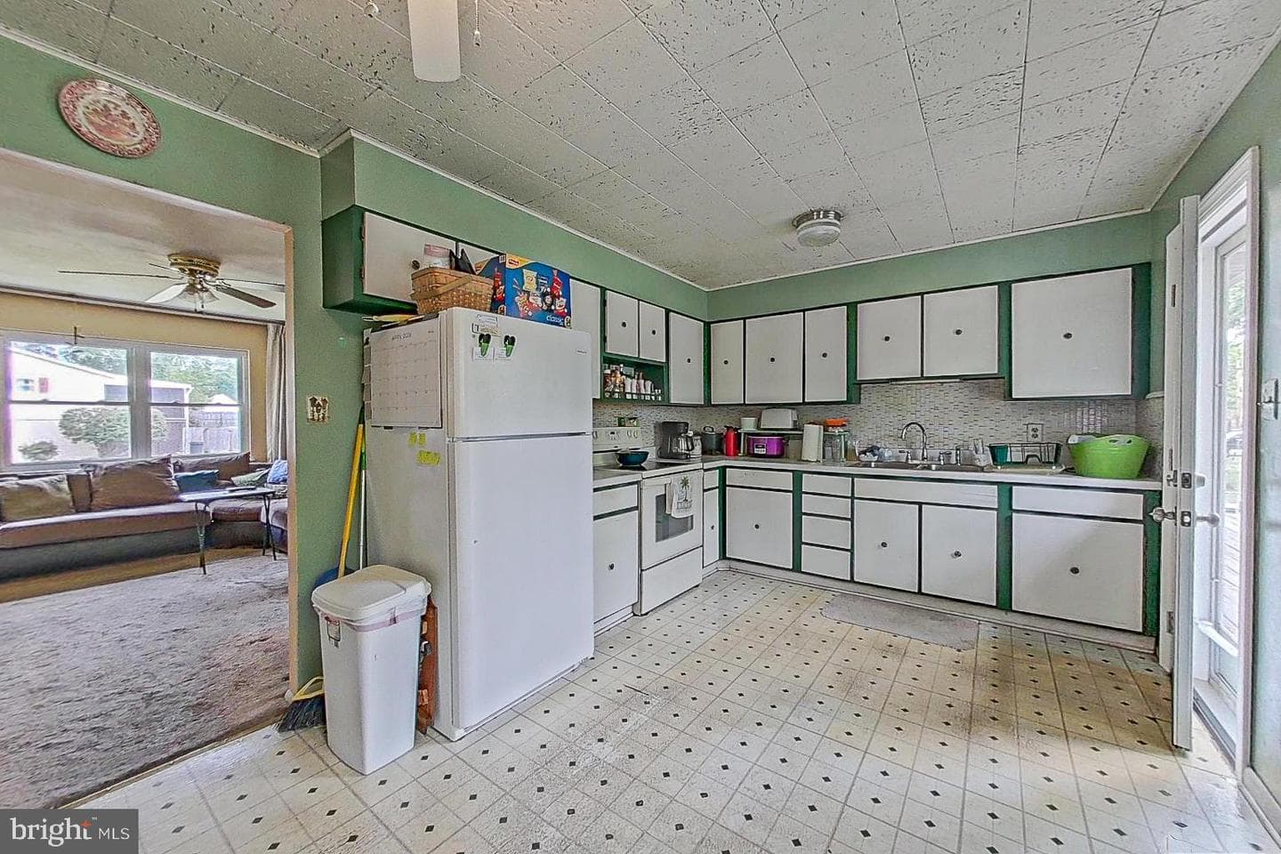 10205 Ford Terrace photo 12