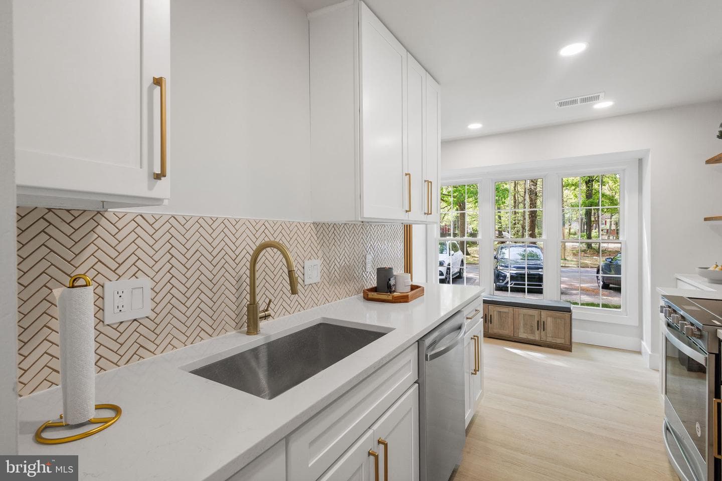 1761 Brightwell Court photo 8