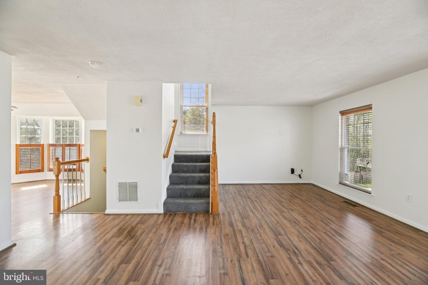 8421 Gauntlet Place photo 15