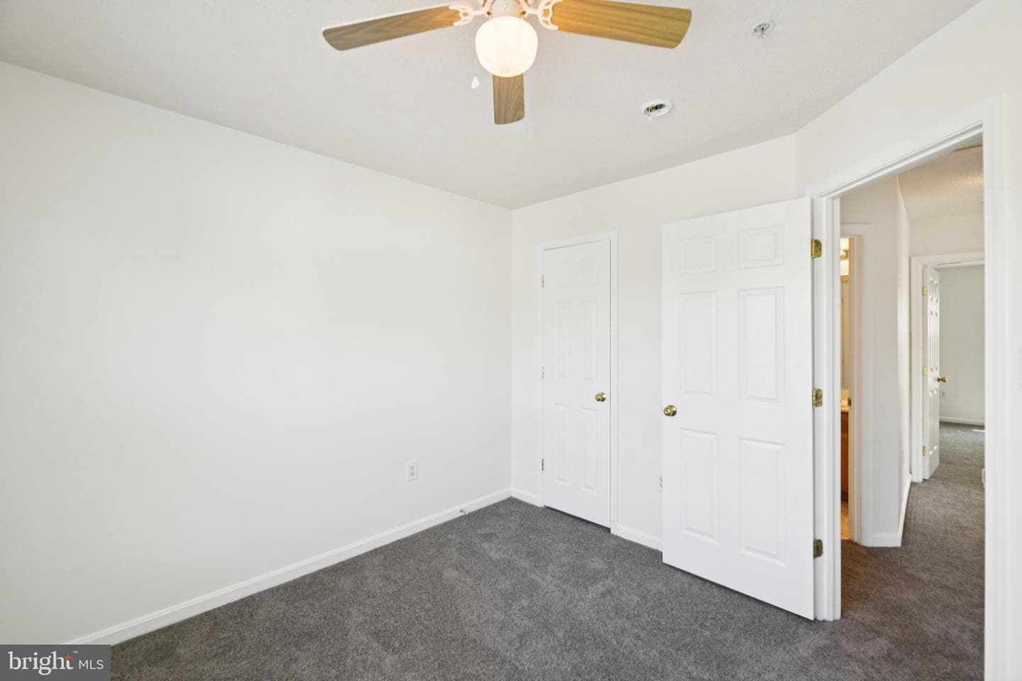 8421 Gauntlet Place photo 37
