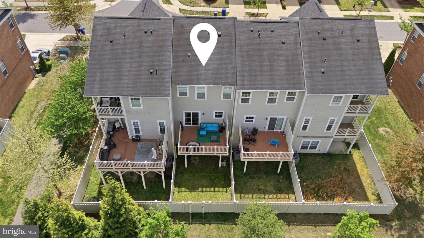 11466 Stockport Place, White Plains