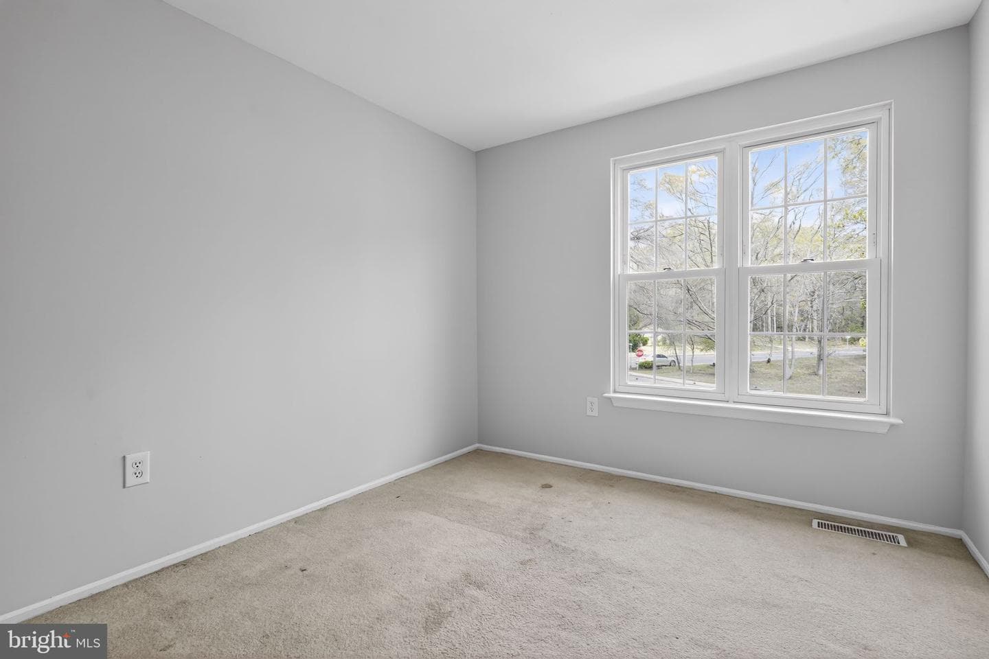 2587 Robinson Place photo 10