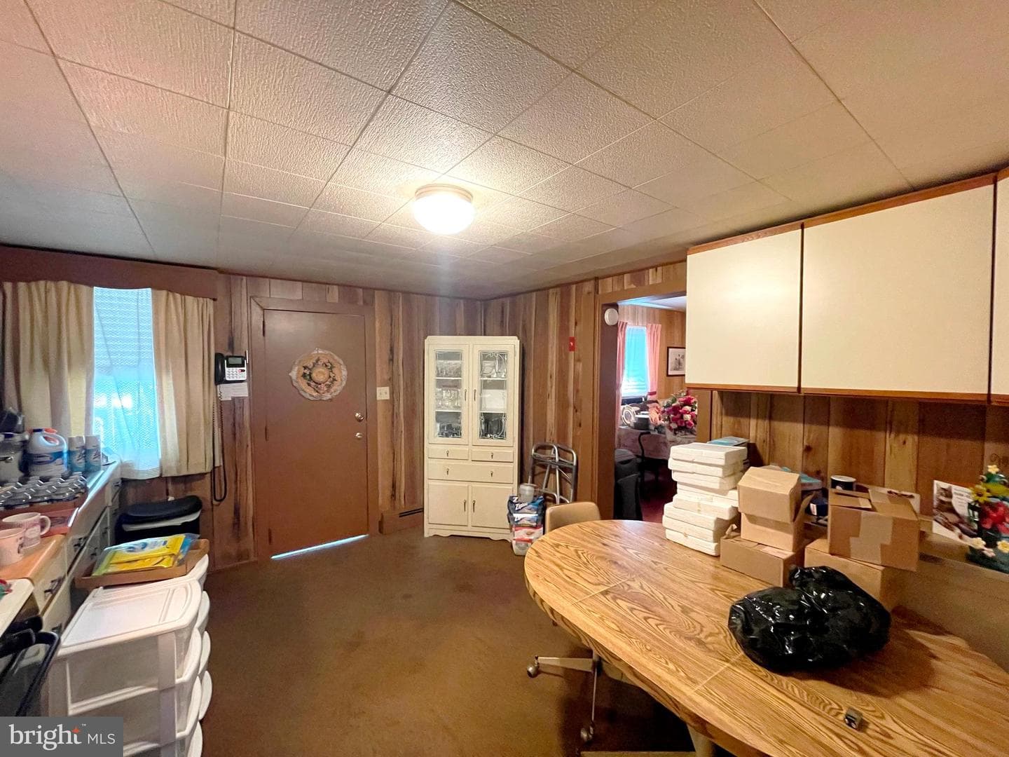 6700 Hungerford Road photo 4