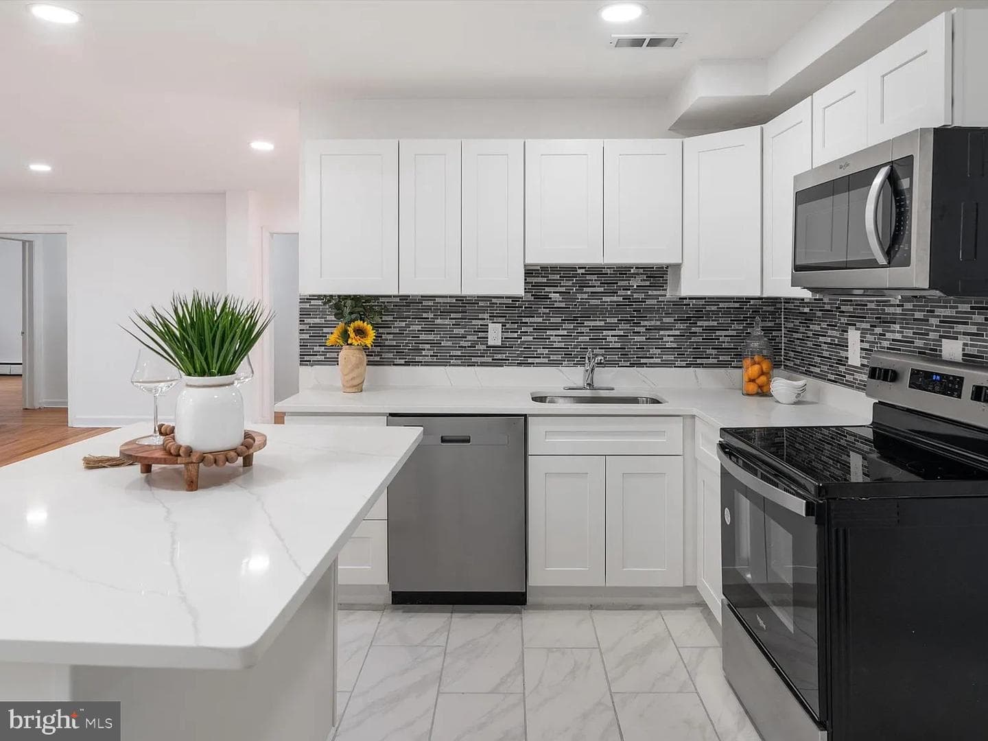 10 Prospect Avenue photo 7