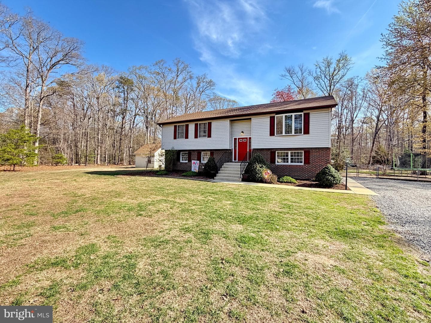 9486 Canary Drive photo 5