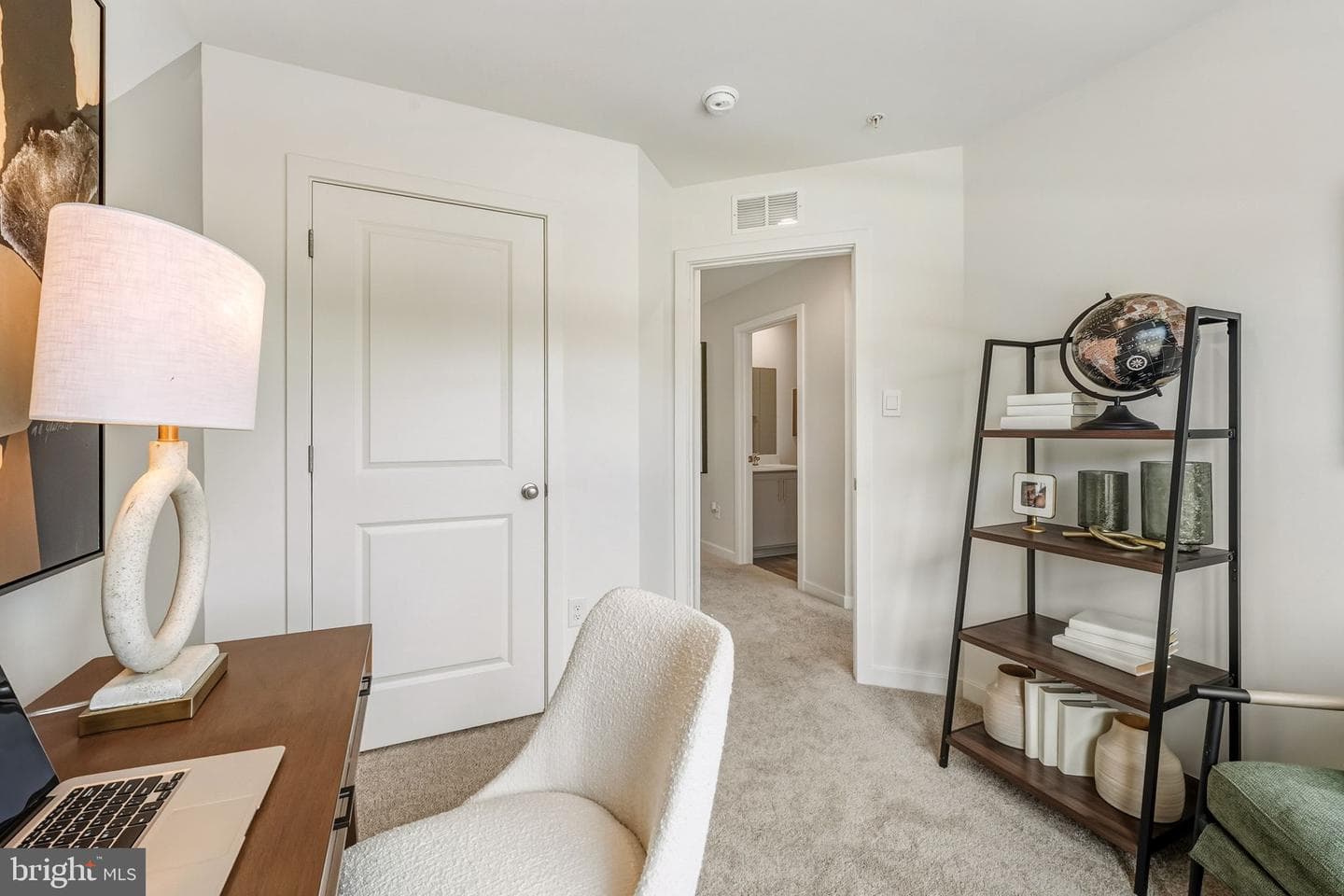 218 Soft Rush Lane photo 28