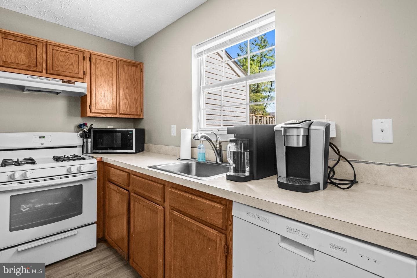 5818 Springfish Place photo 9