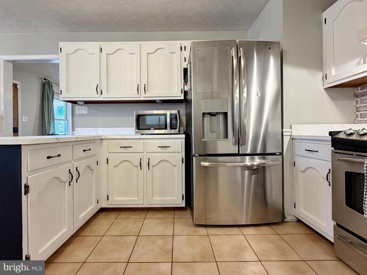 10322 Charles Street photo 16