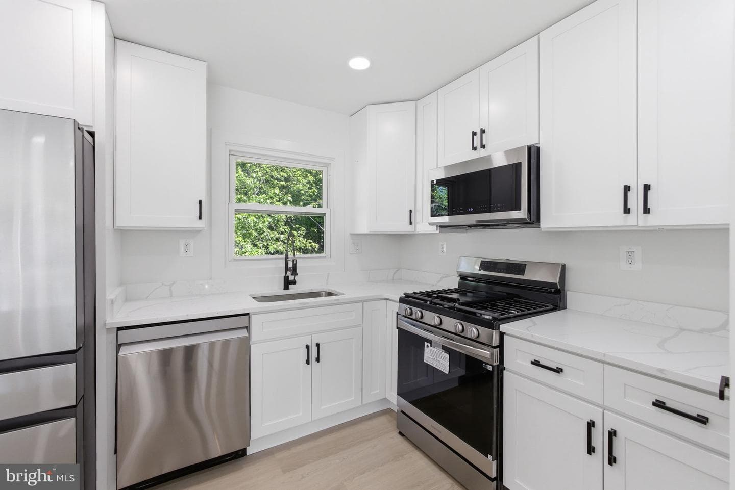 50 Garner Avenue photo 12
